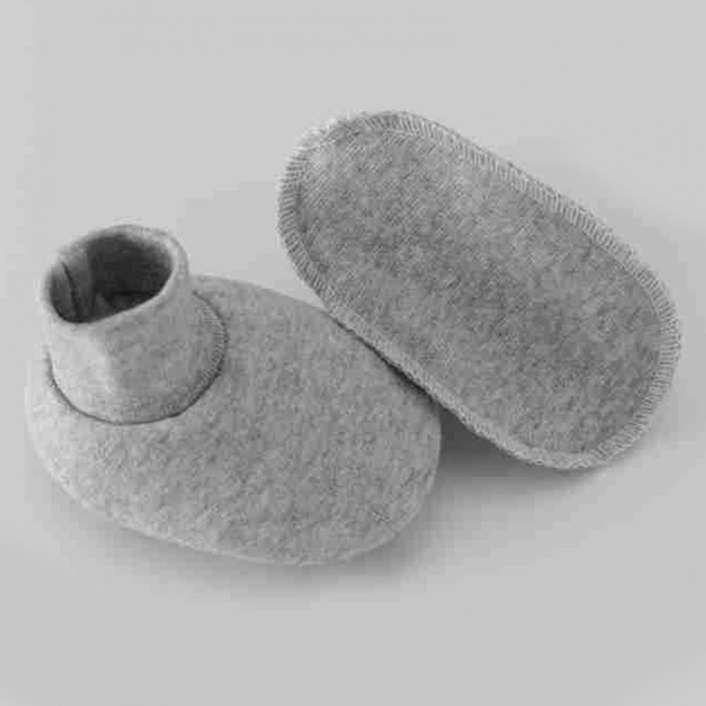 قفازات وجزم للأطفال حديثي الول - مراجعة Baby Mittens Scratch وسعره